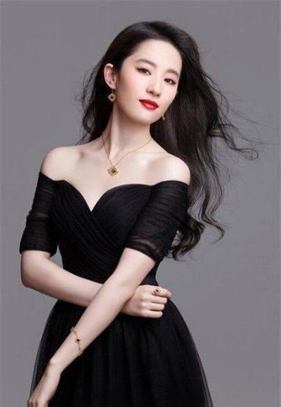 一米七的明星,身材比例与气质并重的璀璨之星